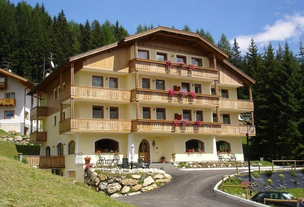 Hotel Mondeval Selva di Cadore Zewnętrze zdjęcie